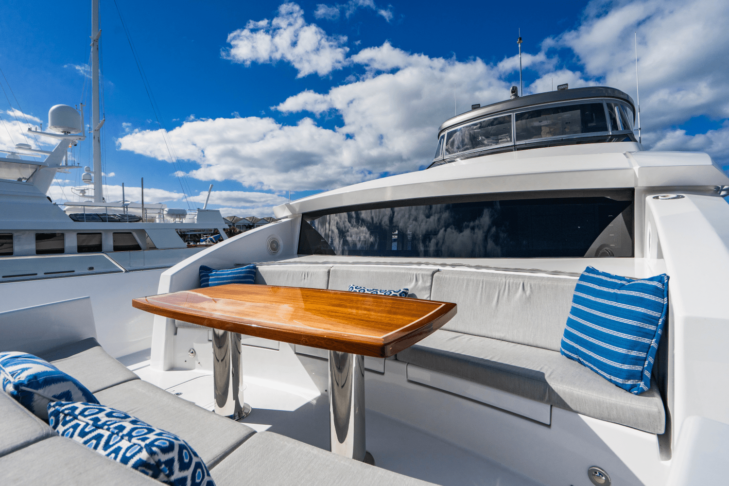 2019 Hatteras M90 PANACERA Image Thumbnail #50