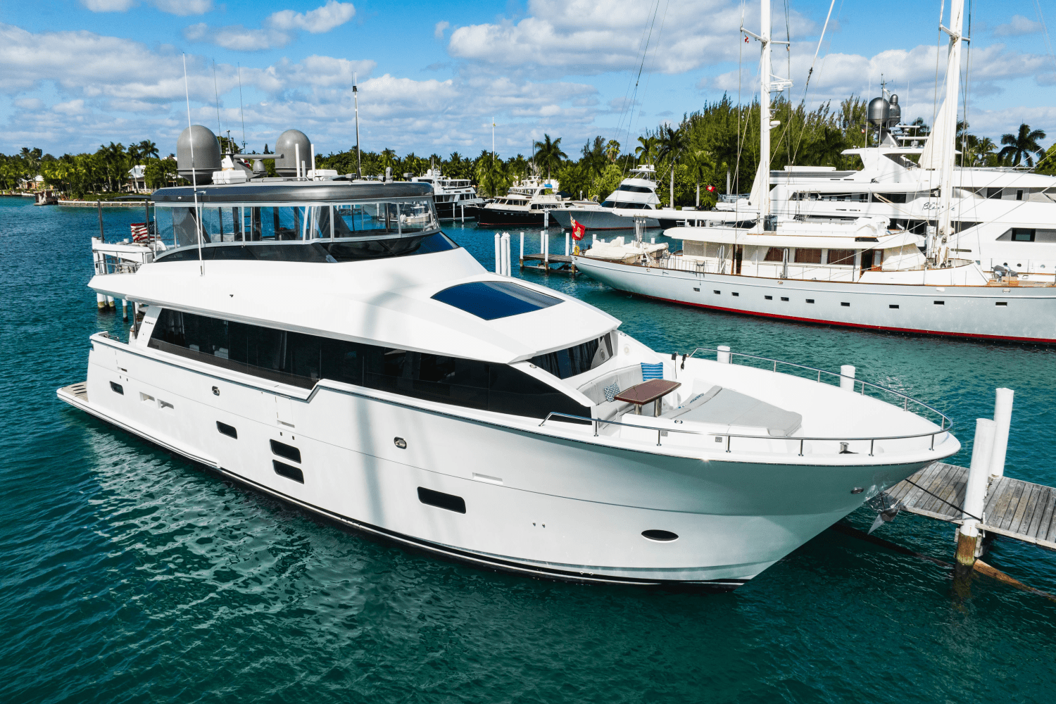 2019 Hatteras M90 PANACERA Image Thumbnail #6