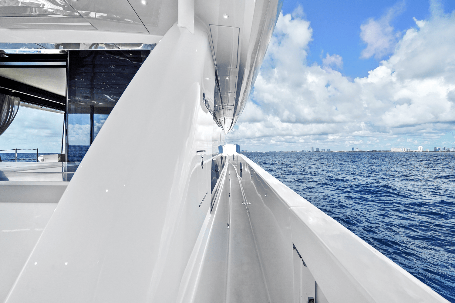 2019 Hatteras
                                                             M90 PANACERA Image Thumbnail #37