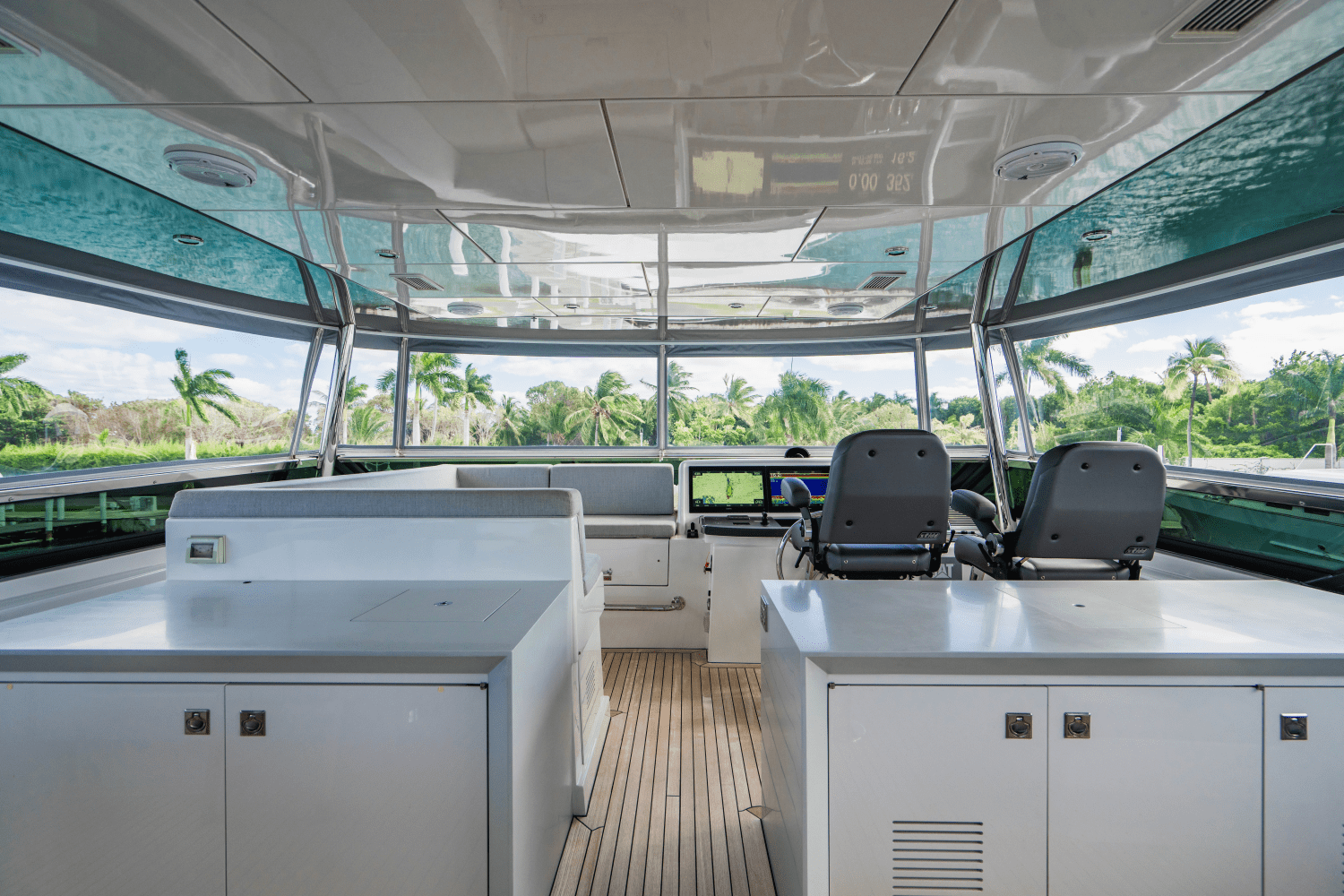2019 Hatteras M90 PANACERA Image Thumbnail #68
