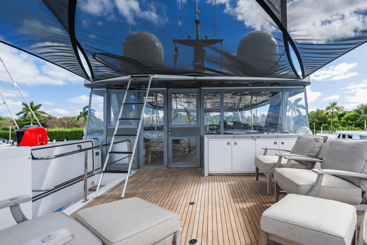 2019 Hatteras M90 PANACERA Image Thumbnail #58