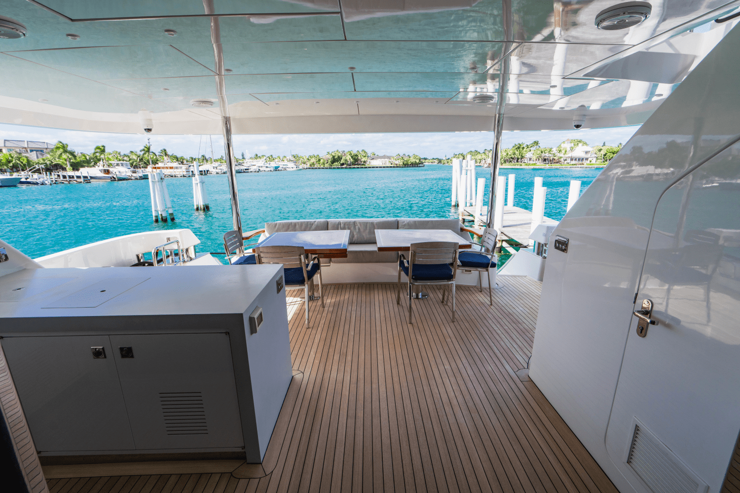 2019 Hatteras M90 PANACERA Image Thumbnail #34