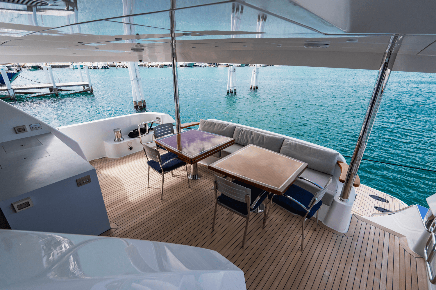 2019 Hatteras M90 PANACERA Image Thumbnail #38