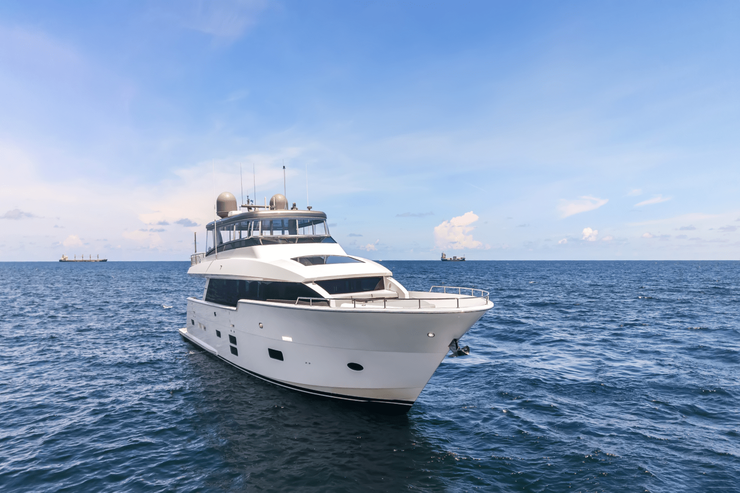 2019 Hatteras
                                                             M90 PANACERA Image Thumbnail #13