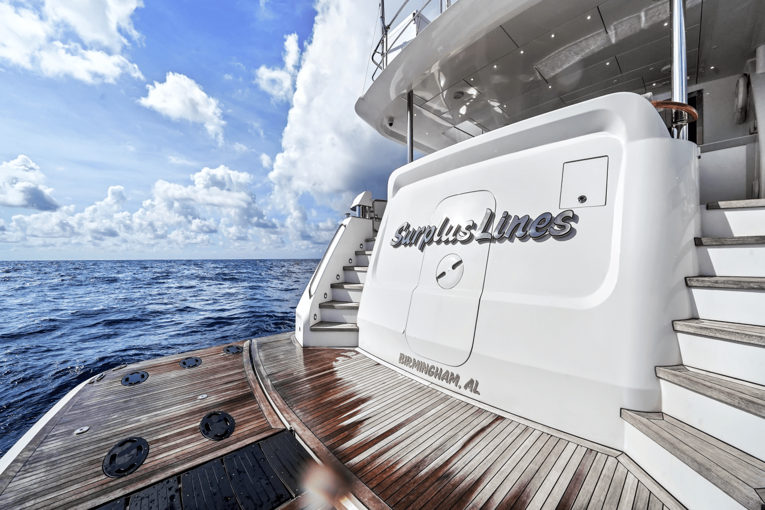 2019 Hatteras
                                                             M90 PANACERA Image Thumbnail #15