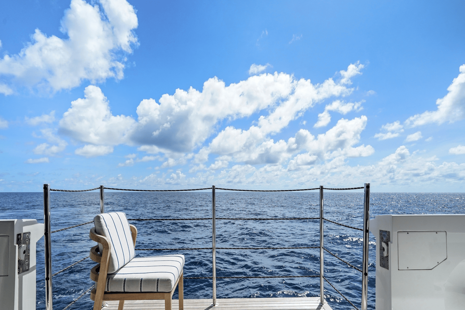 2019 Hatteras
                                                             M90 PANACERA Image Thumbnail #38