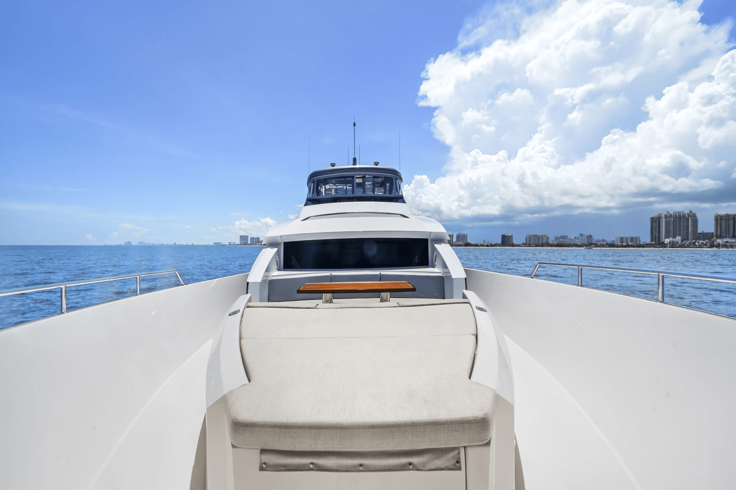 2019 Hatteras
                                                             M90 PANACERA Image Thumbnail #29