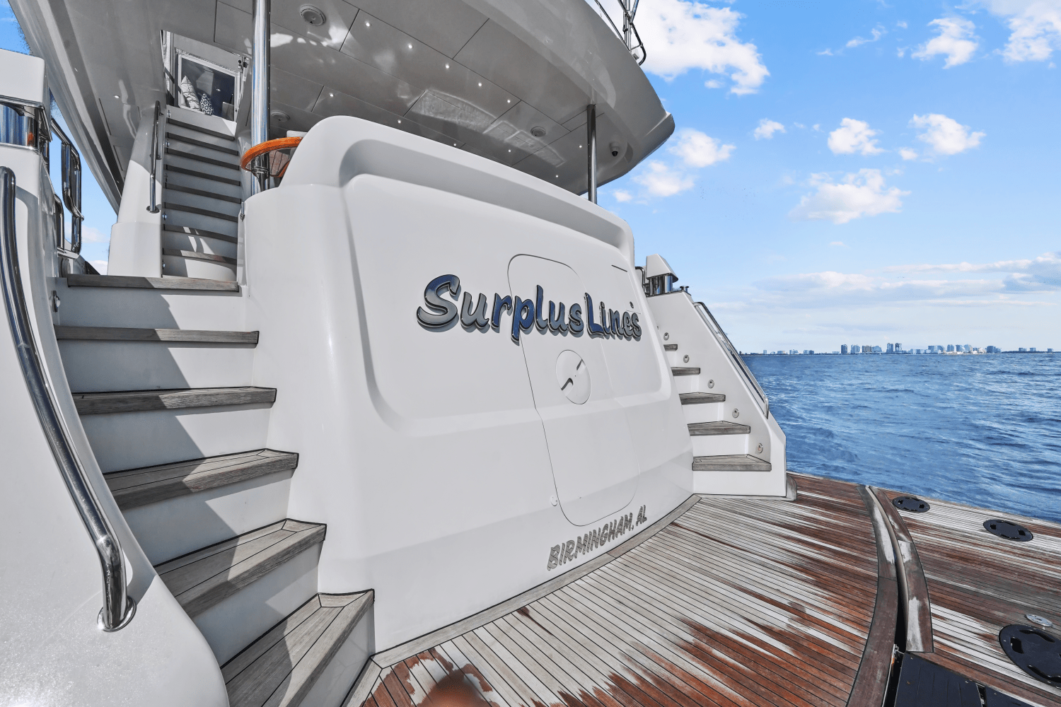 2019 Hatteras M90 PANACERA Image Thumbnail #16