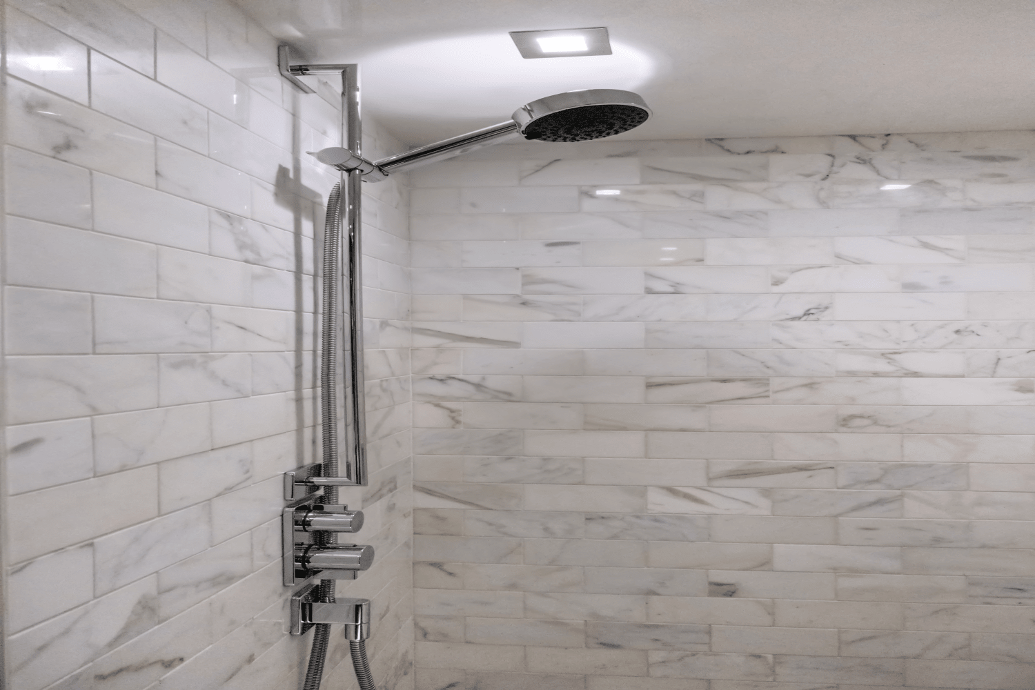 2019 Hatteras M90 PANACERA Image Thumbnail #82