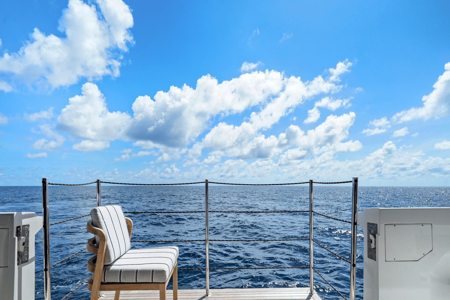 2019 Hatteras M90 PANACERA Image Thumbnail #38