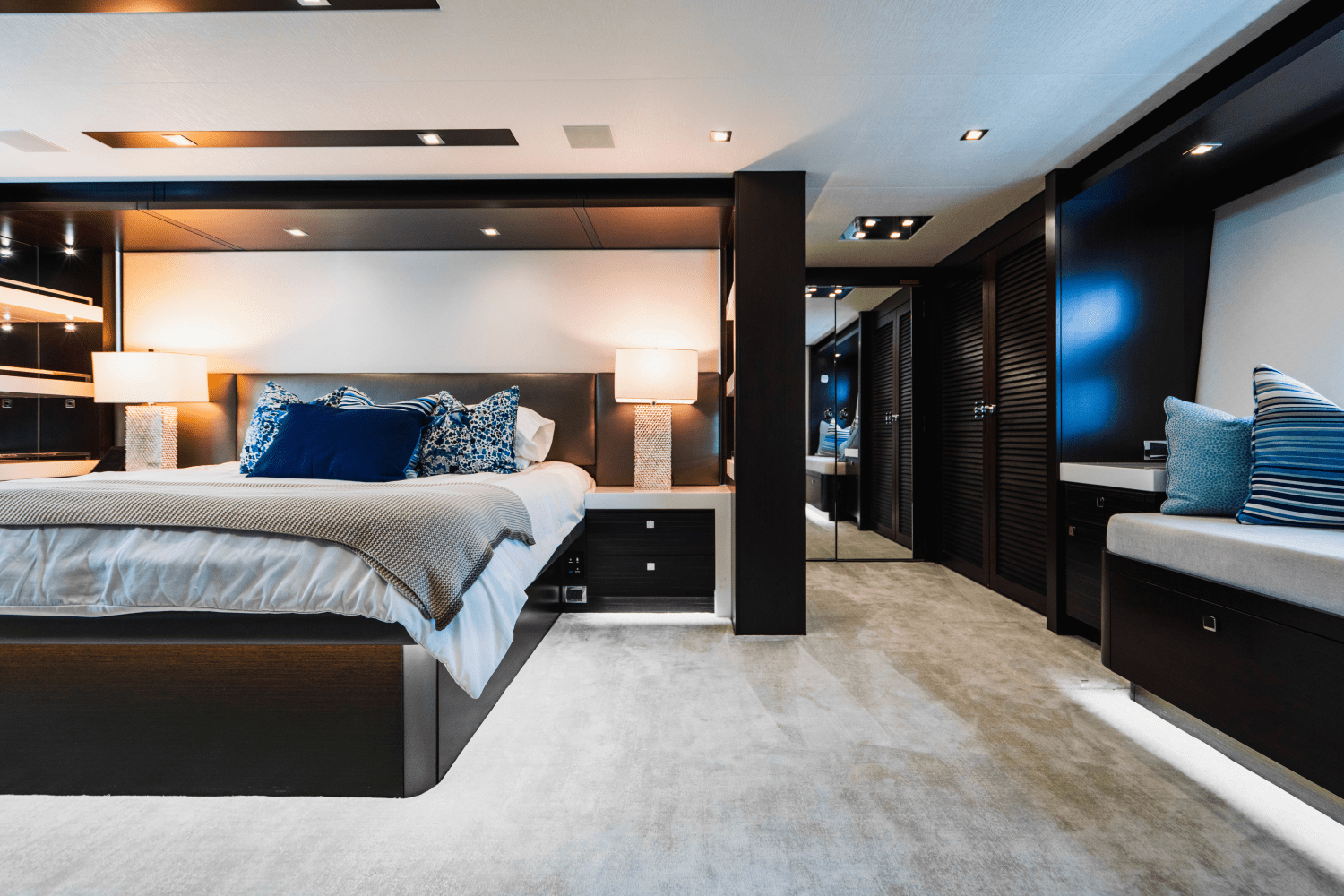 2019 Hatteras M90 PANACERA Image Thumbnail #96