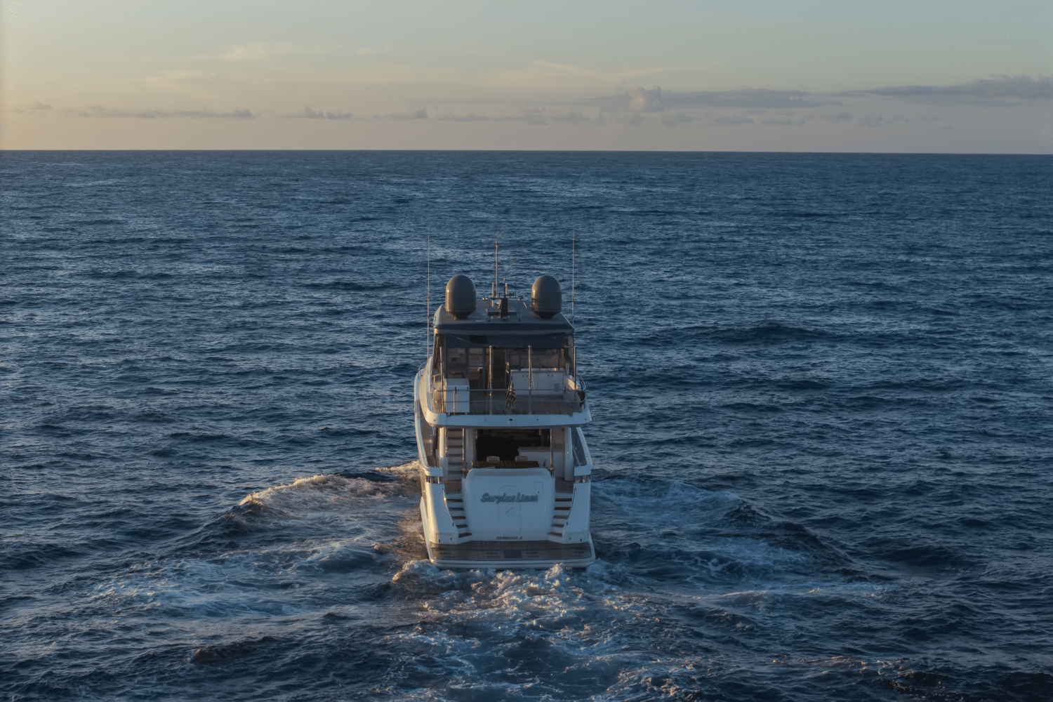 2019 Hatteras
                                                             M90 PANACERA Image Thumbnail #8