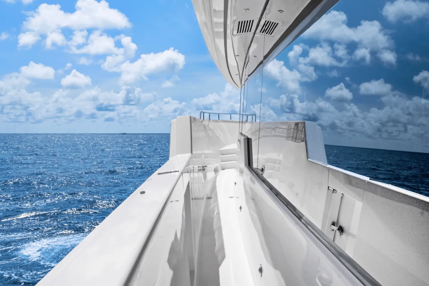 2019 Hatteras M90 PANACERA Image Thumbnail #34