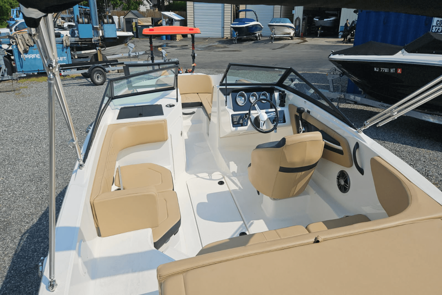 2022 Sea Ray 19 SPX Image Thumbnail #9