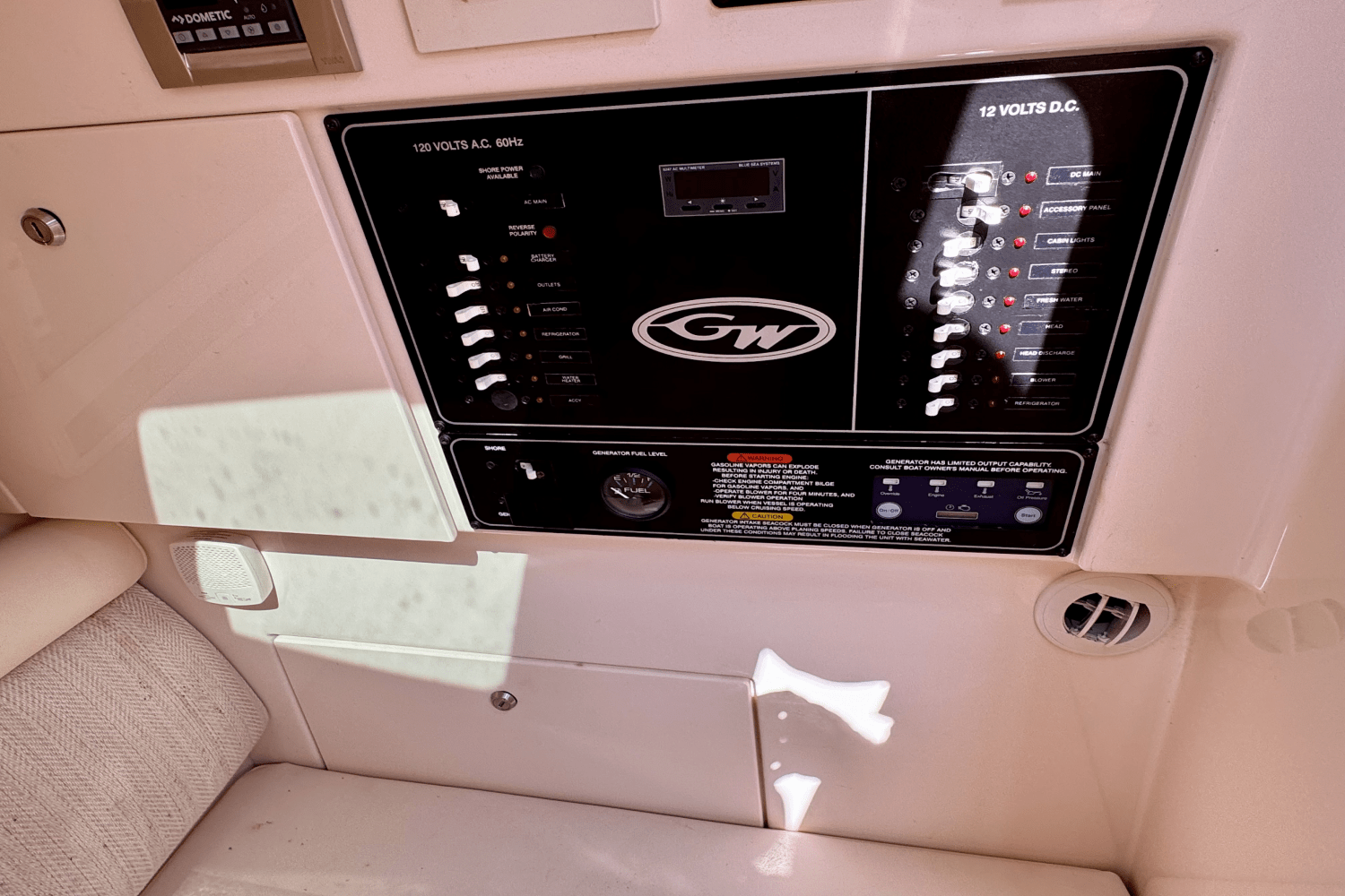 2019 Grady-White 325 FREEDOM Image Thumbnail #24