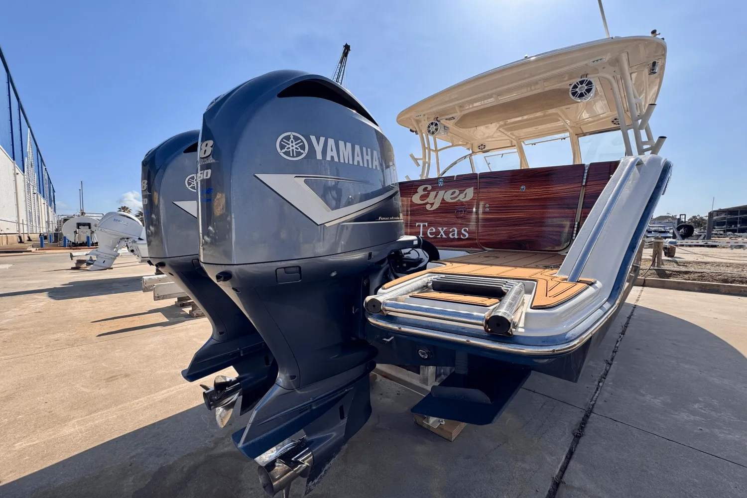 2019 Grady-White 325 FREEDOM Image Thumbnail #4