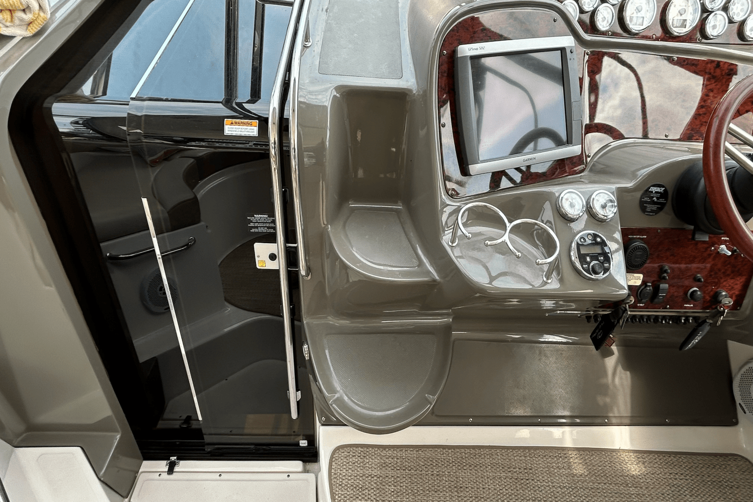 2010 Regal 3760 EXPRESS Image Thumbnail #11