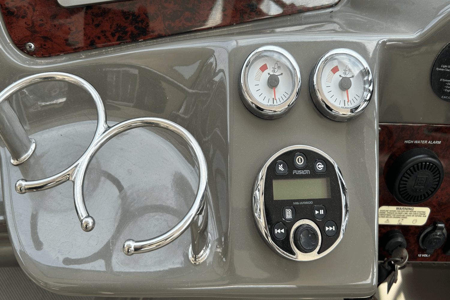 2010 Regal 3760 EXPRESS Image Thumbnail #9