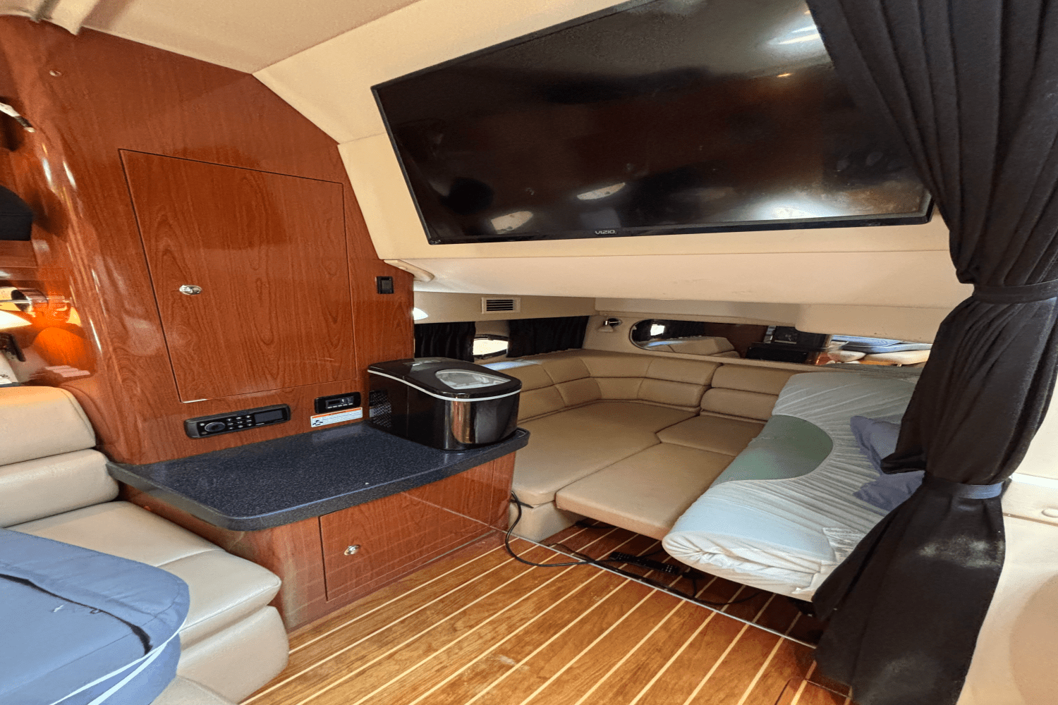 2010 Regal 3760 EXPRESS Image Thumbnail #22