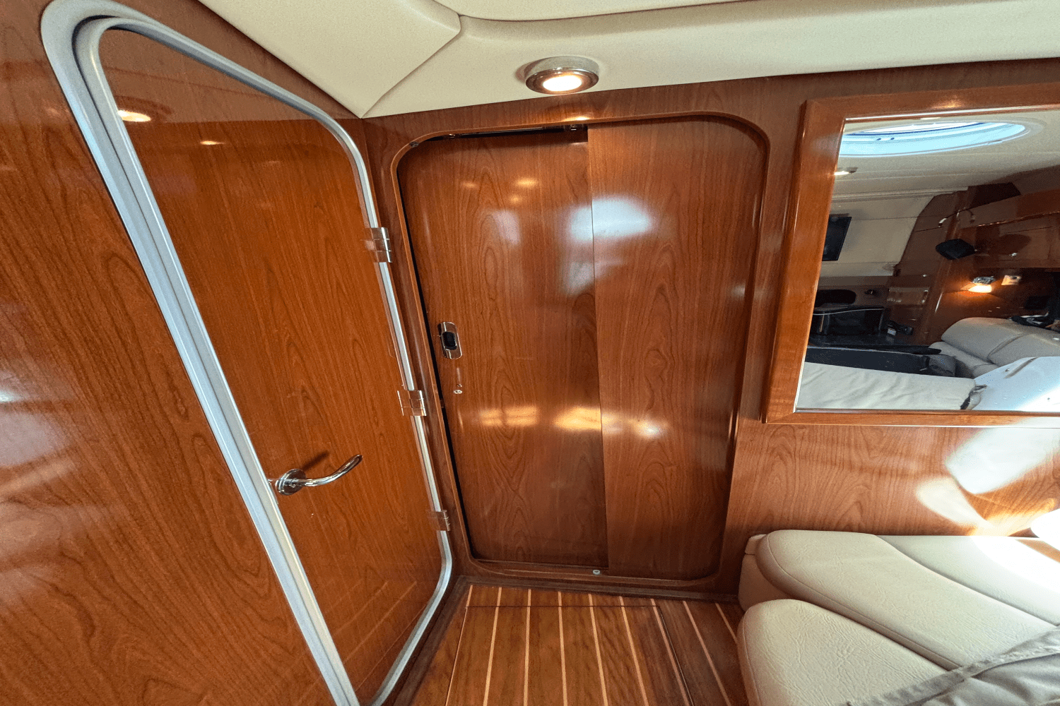 2010 Regal 3760 EXPRESS Image Thumbnail #23