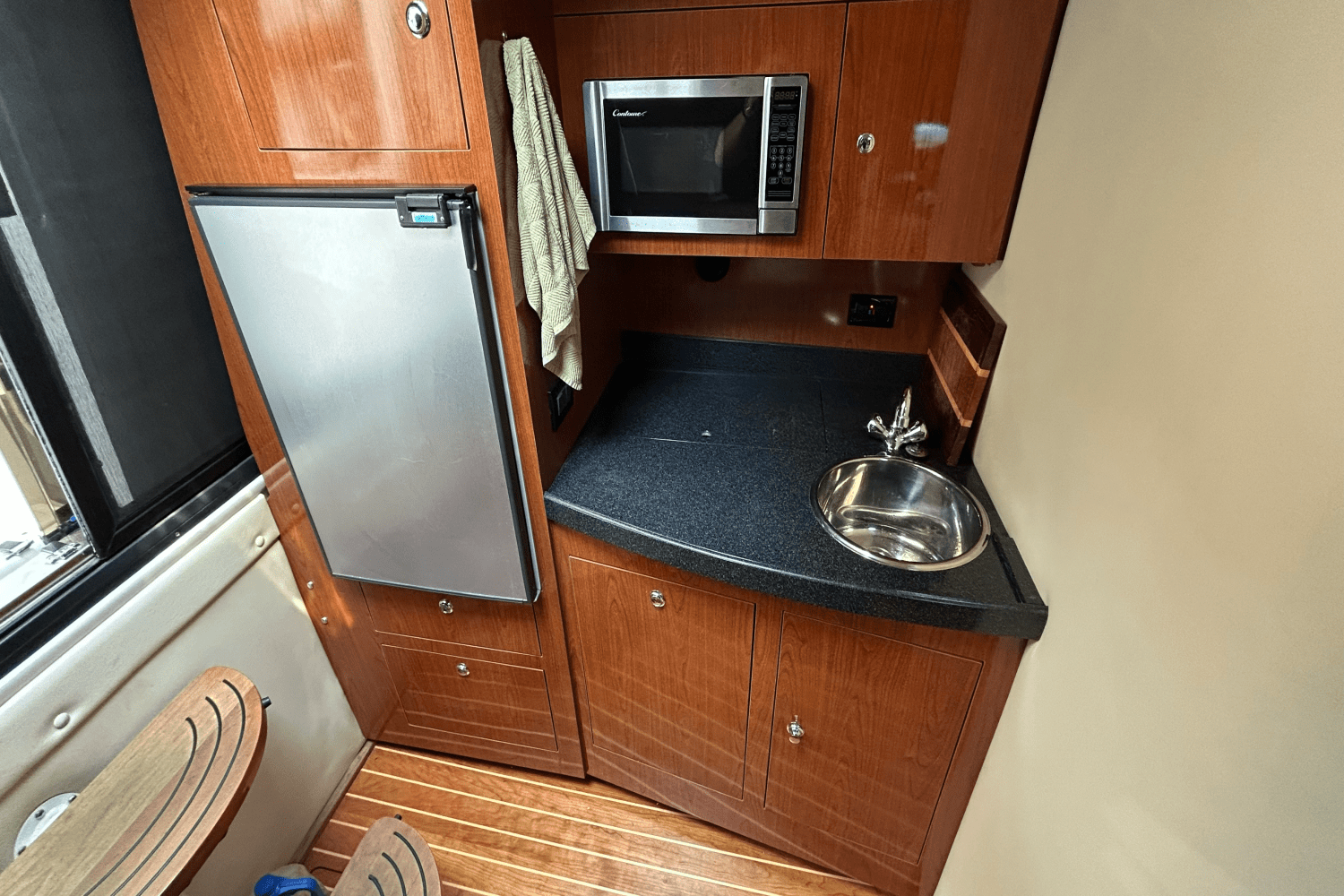 2010 Regal 3760 EXPRESS Image Thumbnail #16