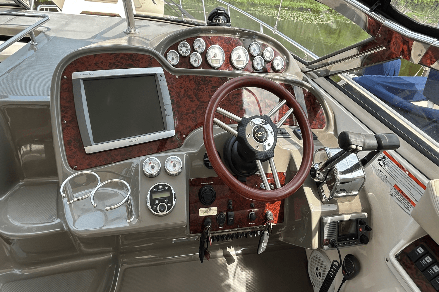 2010 Regal 3760 EXPRESS Image Thumbnail #6