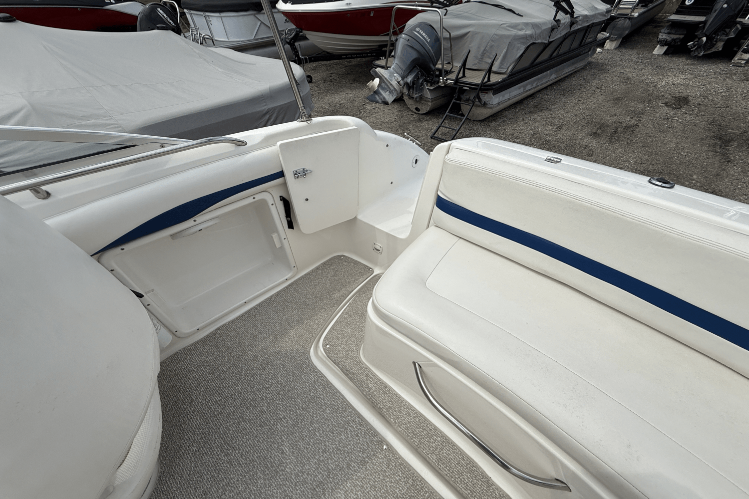 2002 Chaparral 233 SUNESTA Image Thumbnail #13