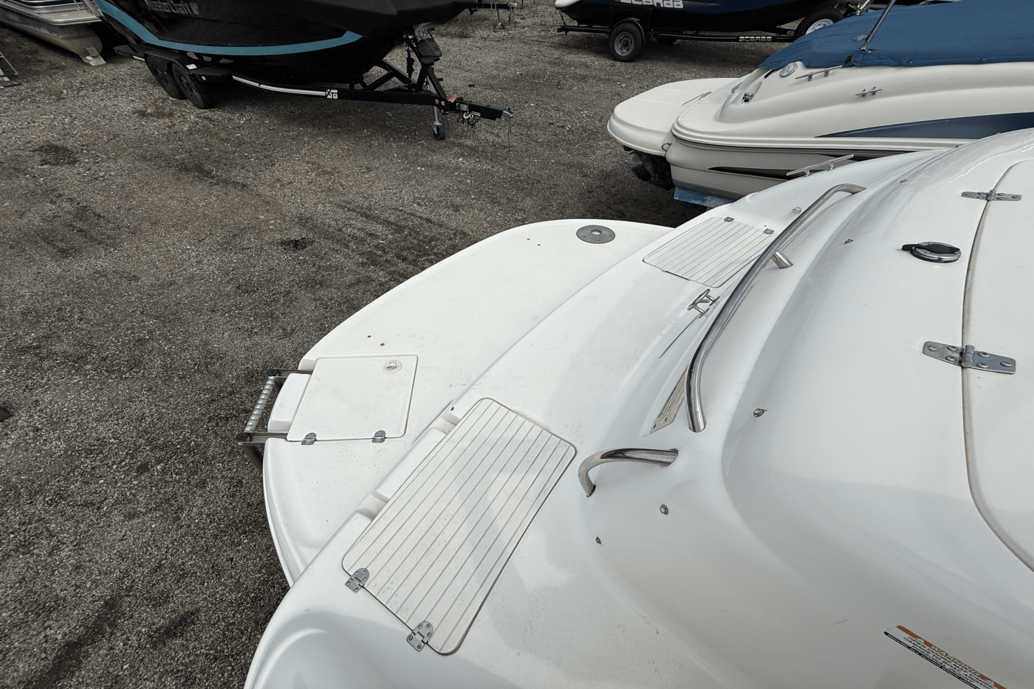 2002 Chaparral 233 SUNESTA Image Thumbnail #14