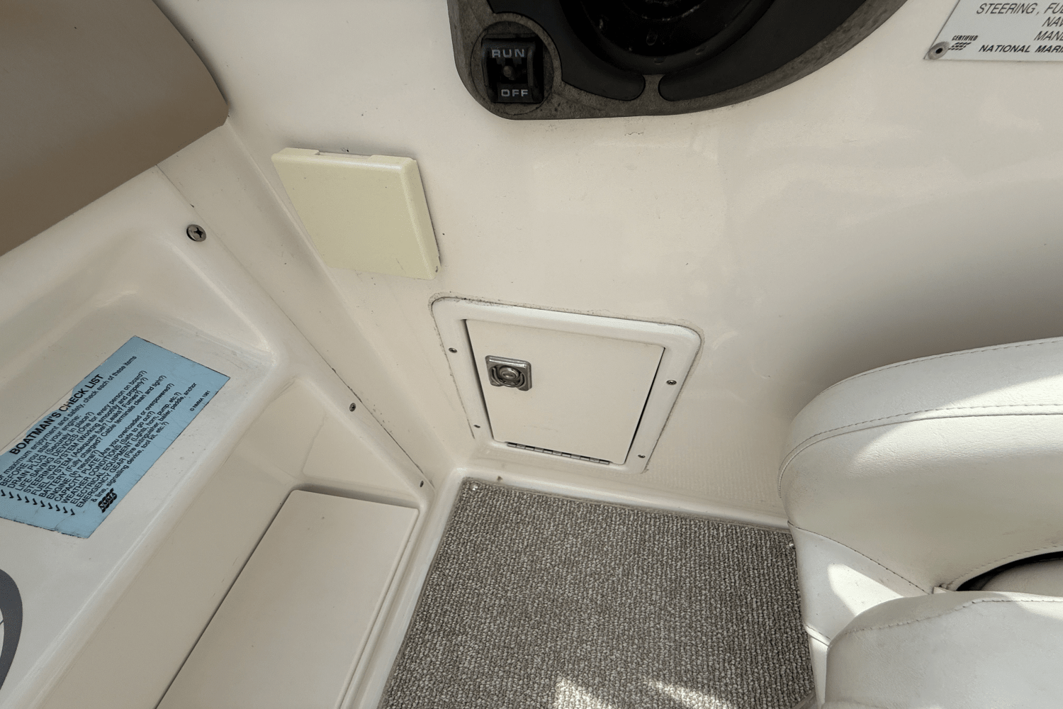 2002 Chaparral 233 SUNESTA Image Thumbnail #28