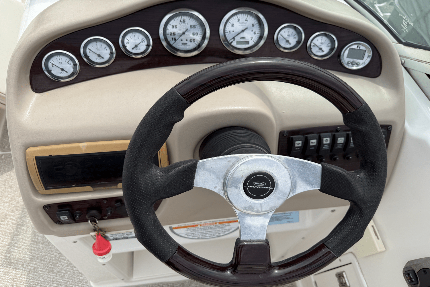 2002 Chaparral 233 SUNESTA Image Thumbnail #7
