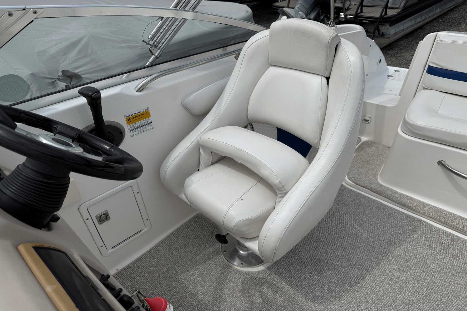 2002 Chaparral 233 SUNESTA Image Thumbnail #6