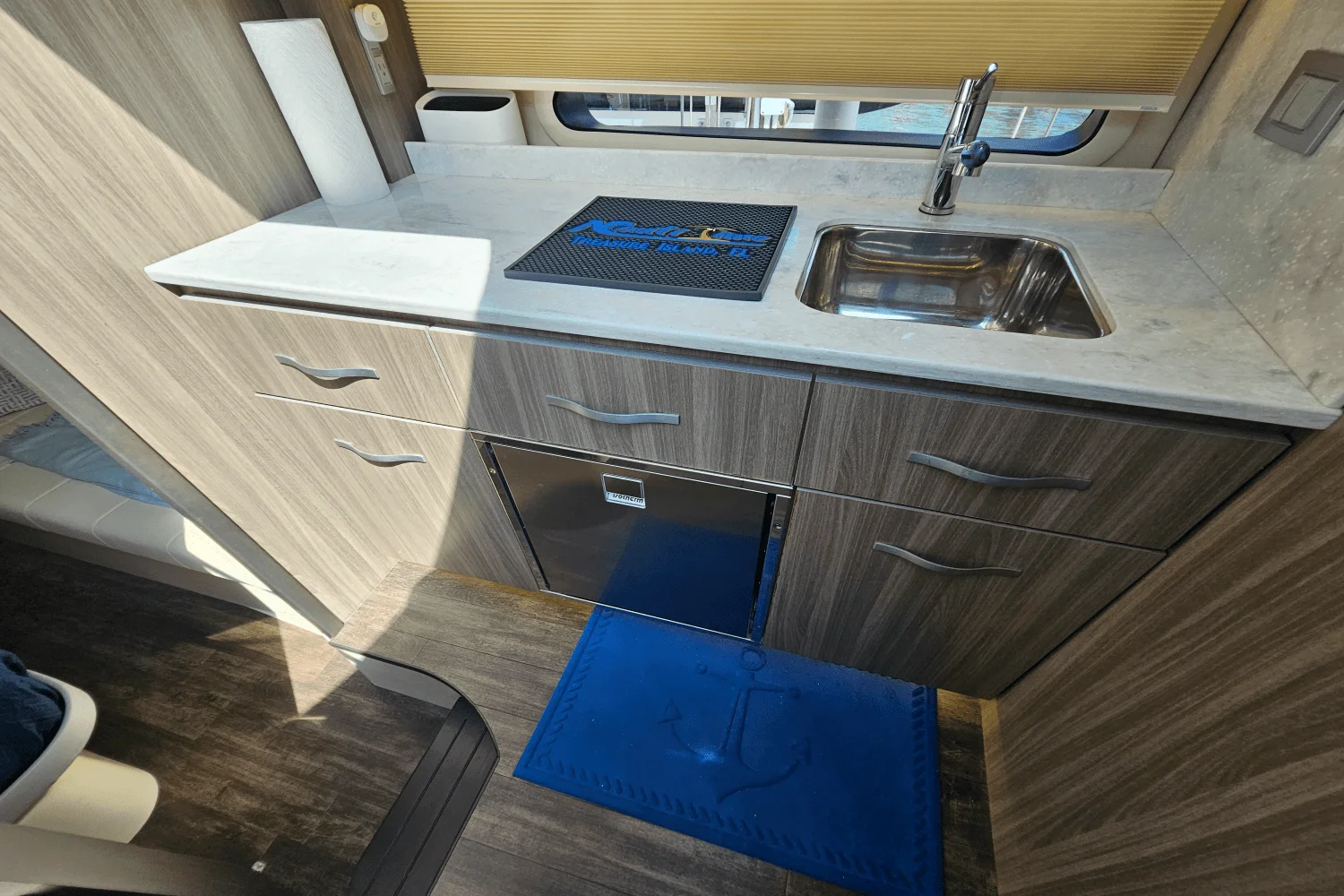 2021 Regal 42 COUPE XO Image Thumbnail #38