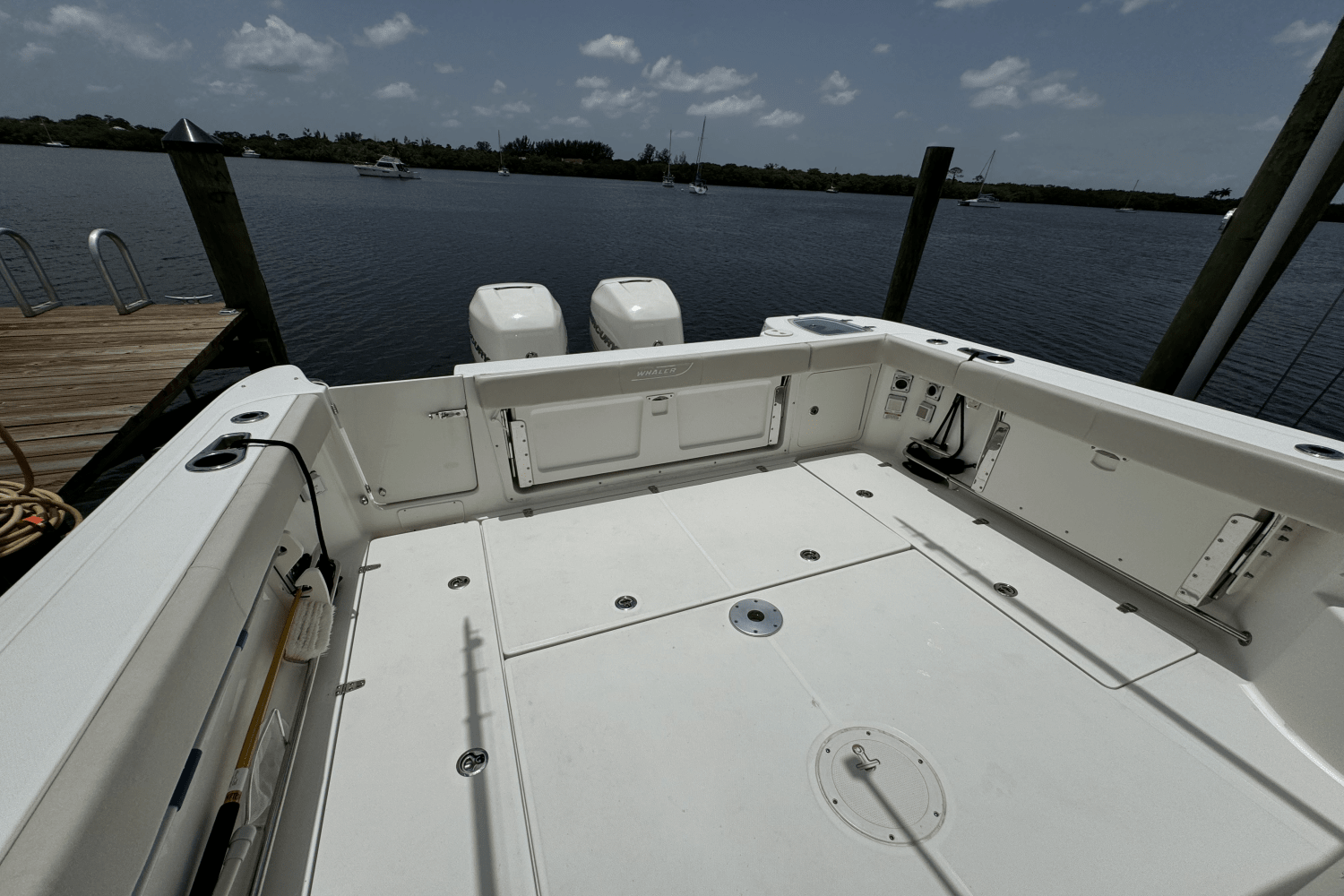 2016 Boston Whaler 315 CONQUEST Image Thumbnail #55