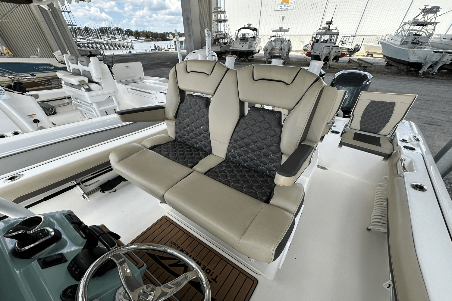 2021 Tidewater 2700 CB Image Thumbnail #9