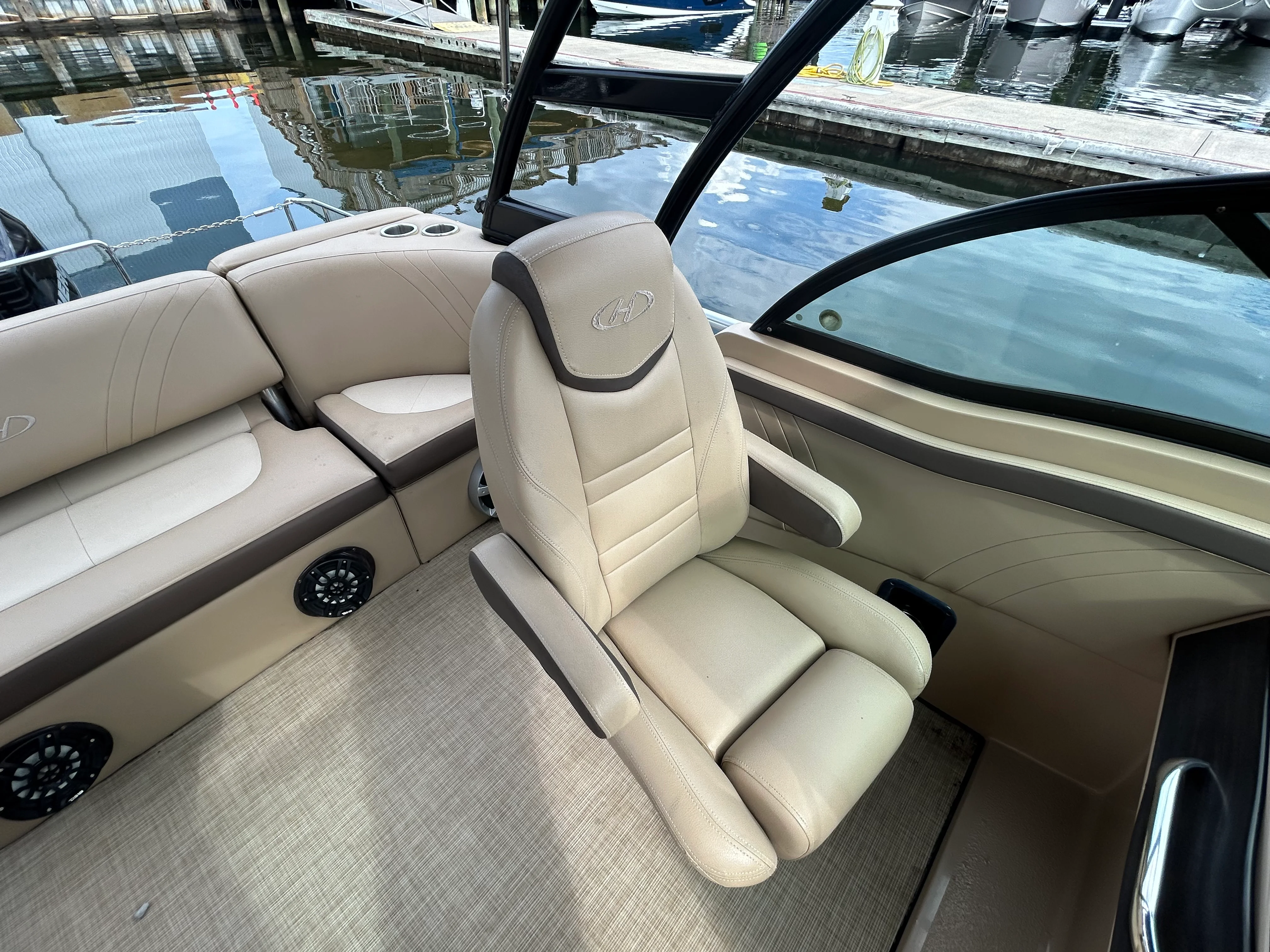 2017 Harris Solstice 230 Image Thumbnail #12