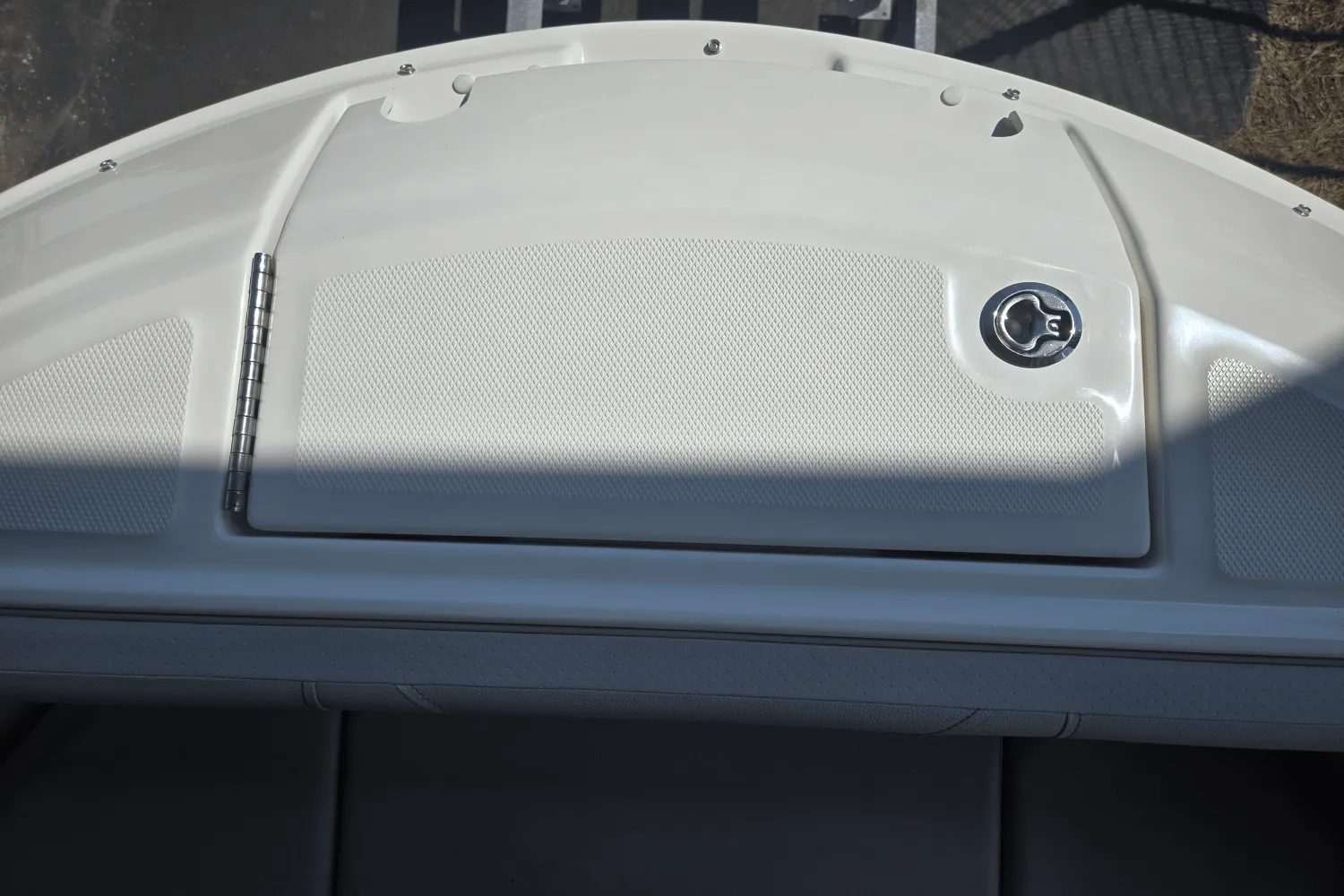 2025 Sea Ray SDX 250 Outboard Image Thumbnail #29