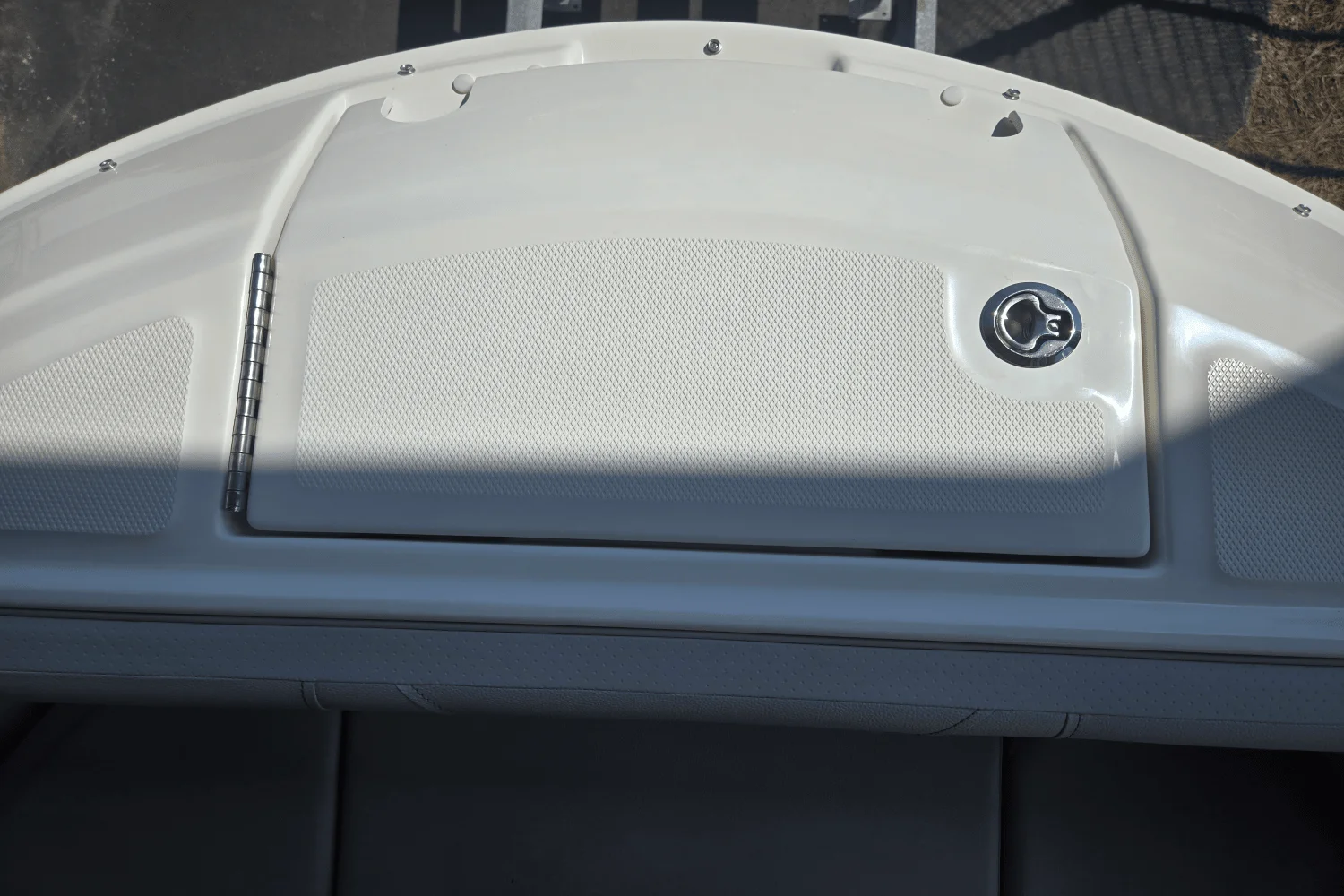 2025 Sea Ray SDX 250 Outboard Image Thumbnail #29