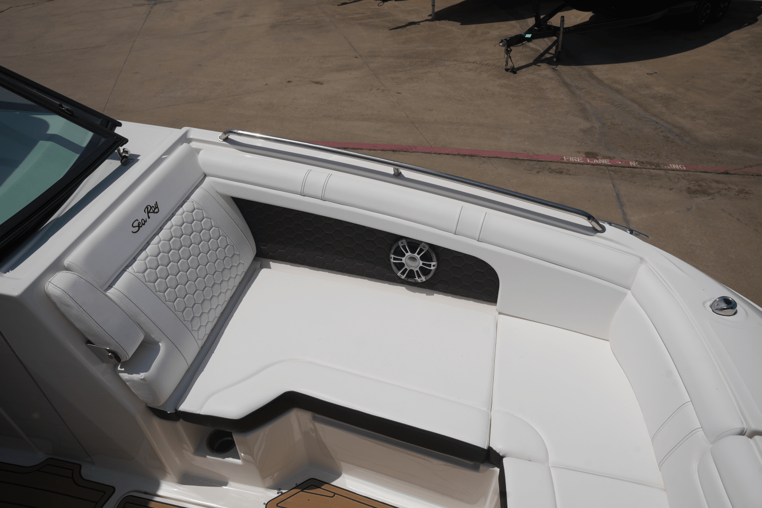 2025 Sea Ray SDX 290 Image Thumbnail #26