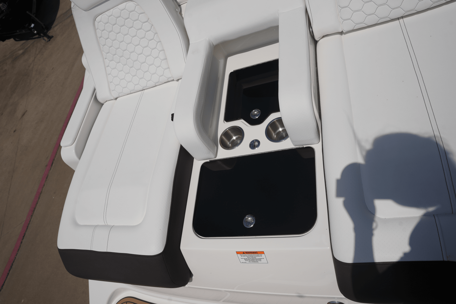 2025 Sea Ray SDX 290 Image Thumbnail #8