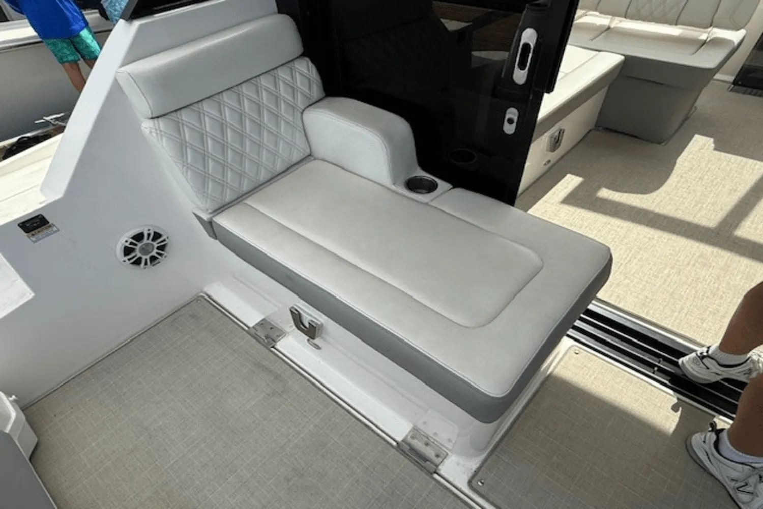 2022 Regal 36 XO Image Thumbnail #27