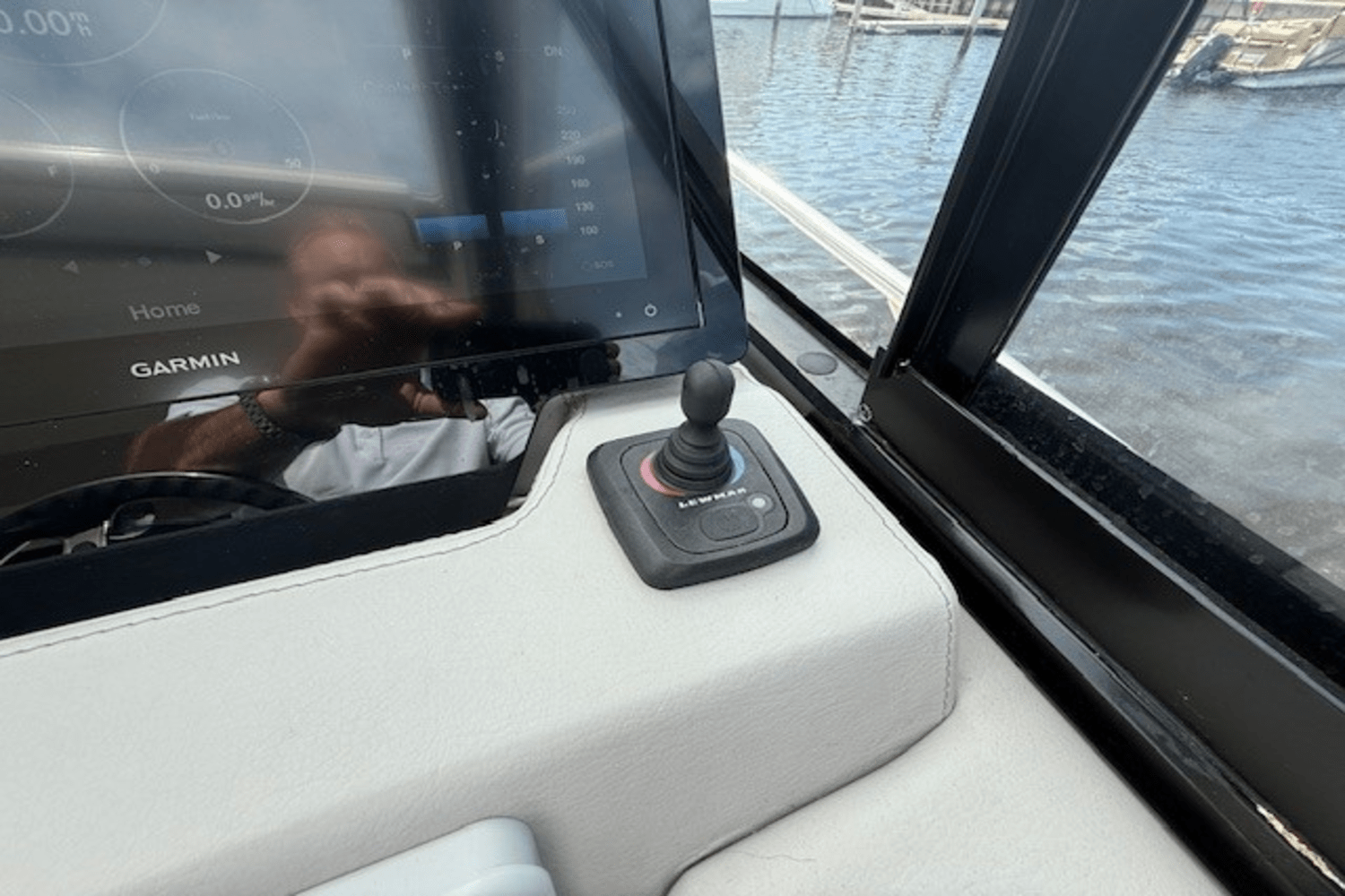 2022 Regal 36 XO Image Thumbnail #14