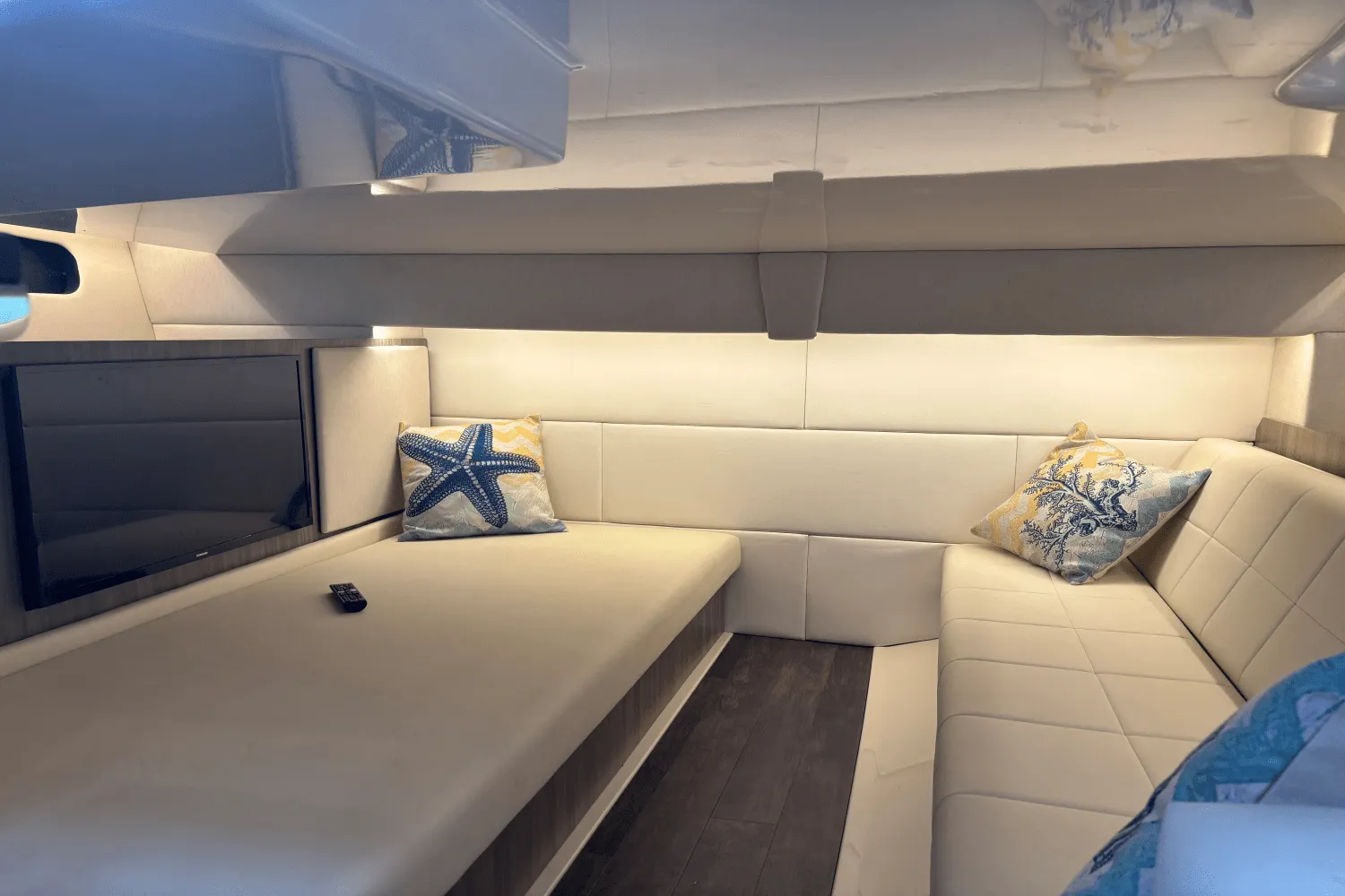 2022 Regal 36 XO Image Thumbnail #49