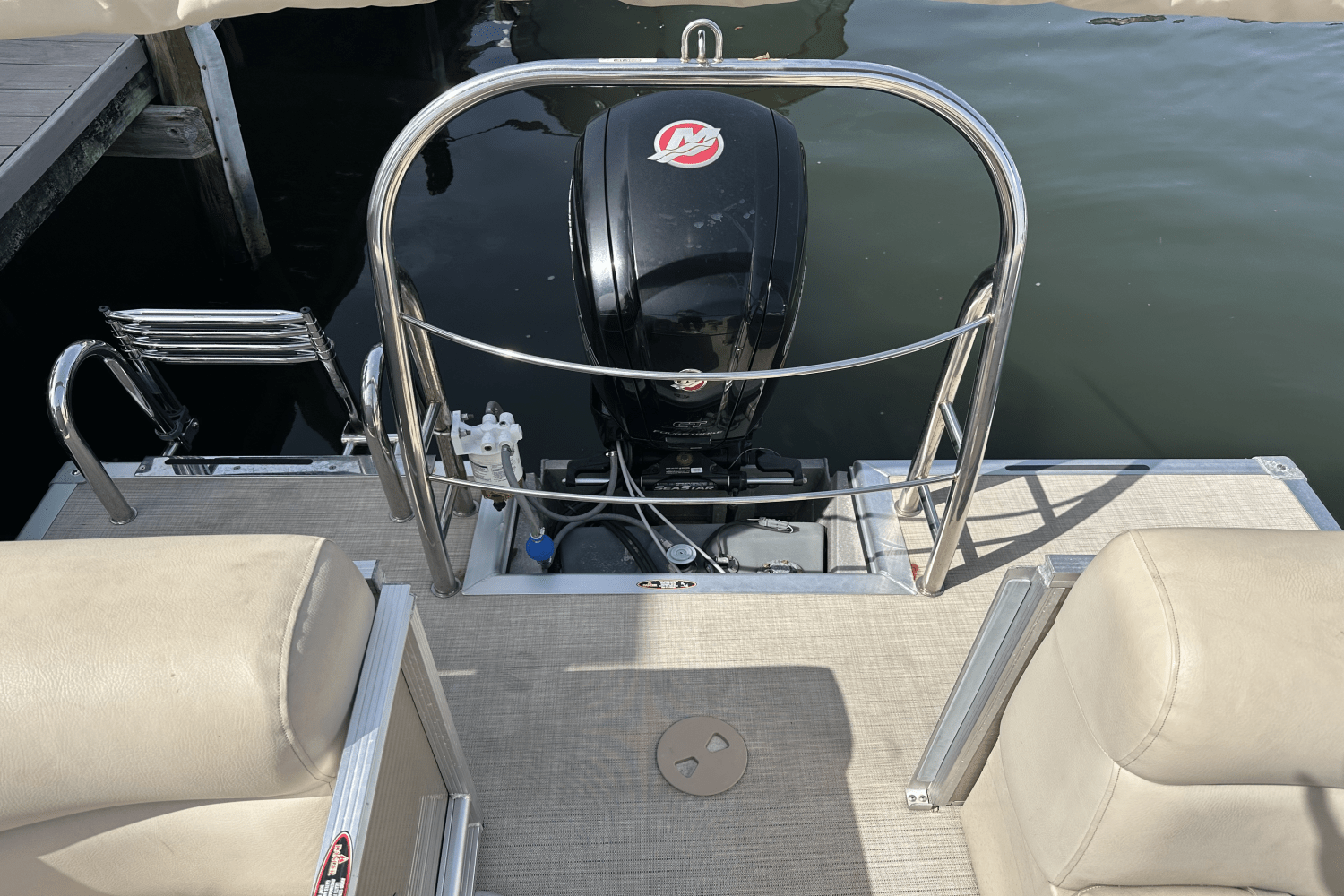 2019 Harris 230 SUNLINER Image Thumbnail #20