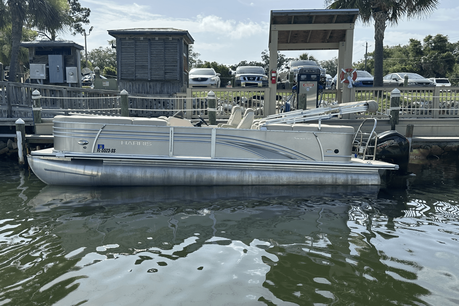 2019 Harris 230 SUNLINER Image Thumbnail #1