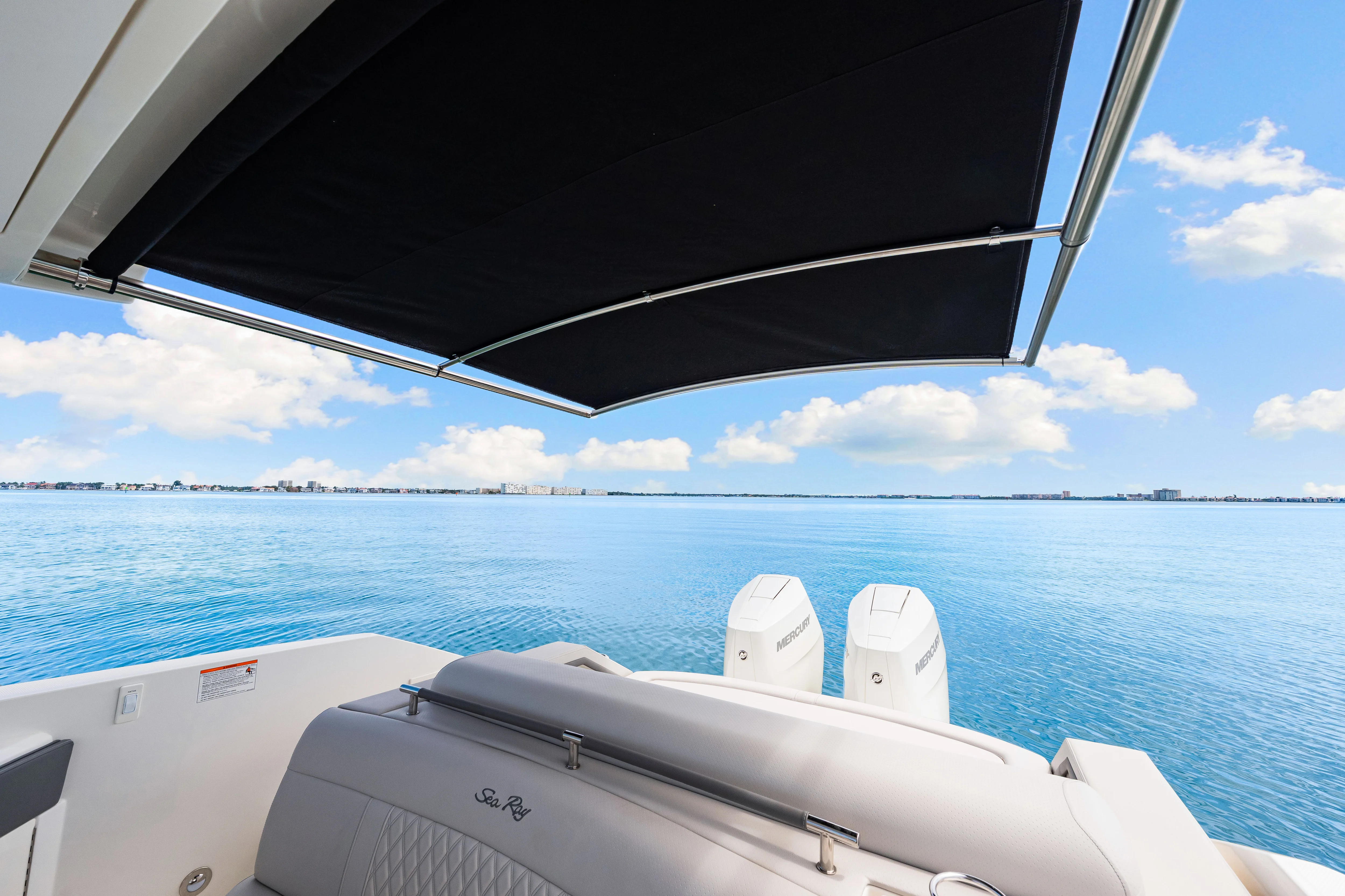 2026 Sea Ray SLX 310 Outboard Image Thumbnail #47