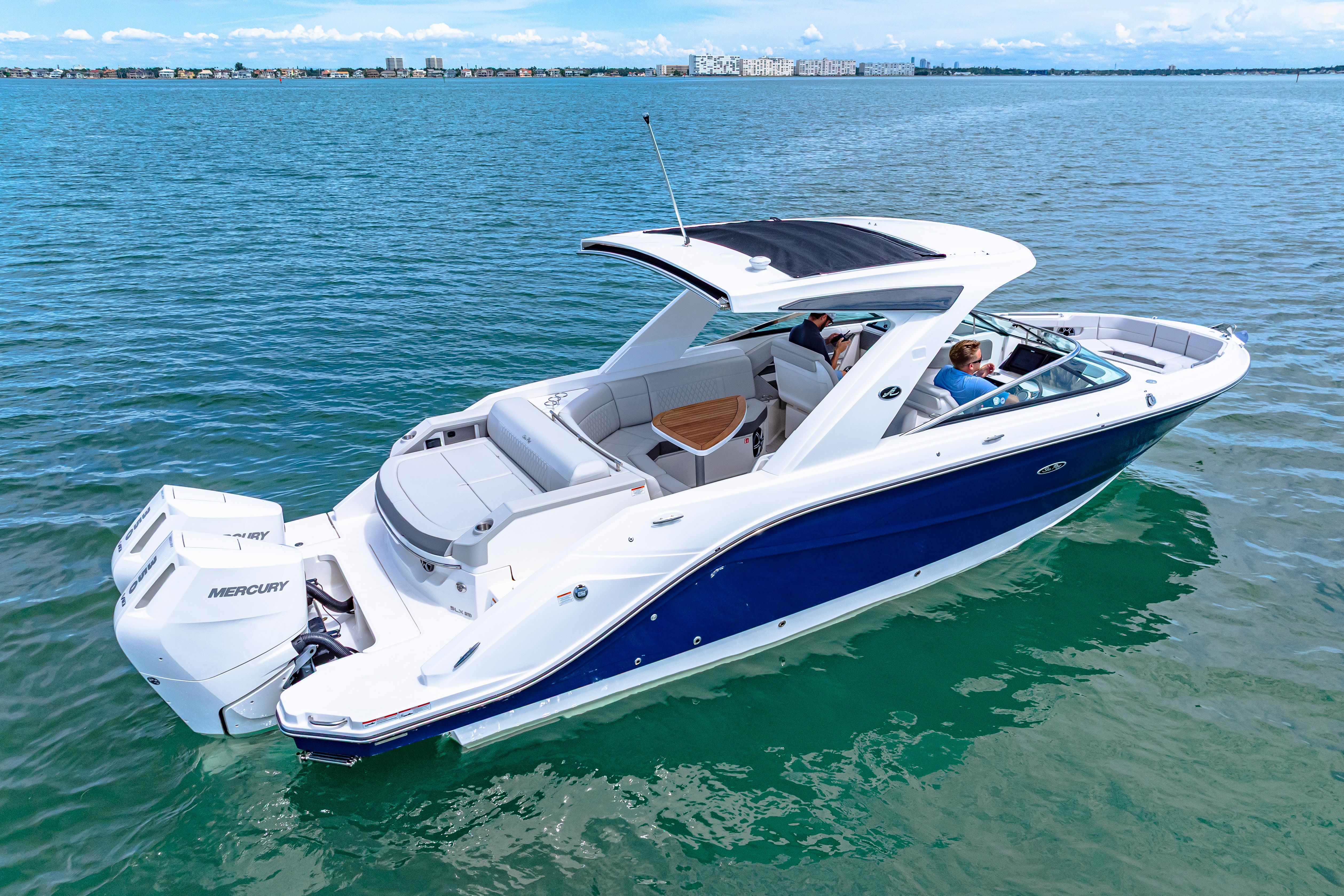 2026 Sea Ray SLX 310 Outboard Image Thumbnail #7