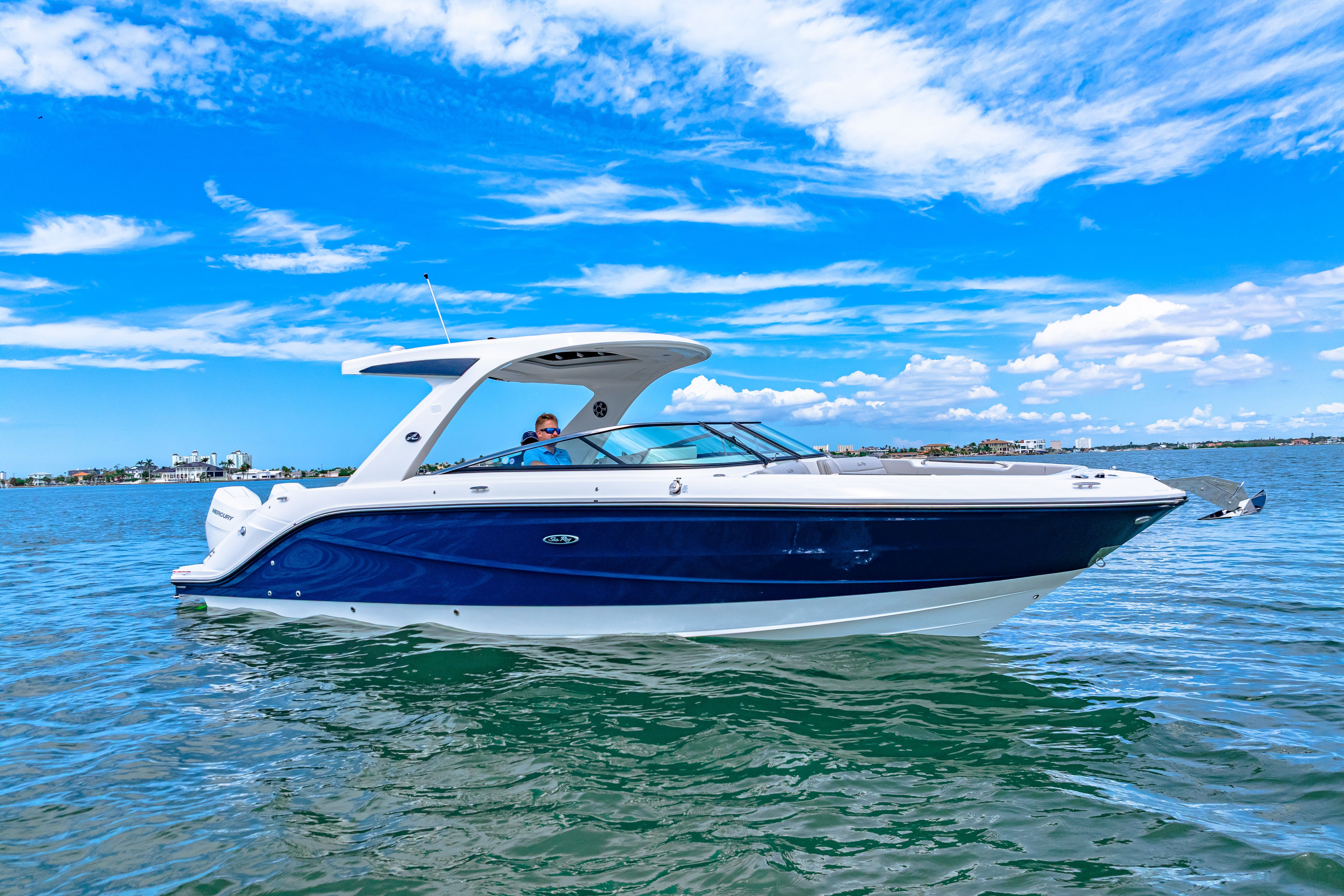 2026 Sea Ray SLX 310 Outboard Image Thumbnail #0