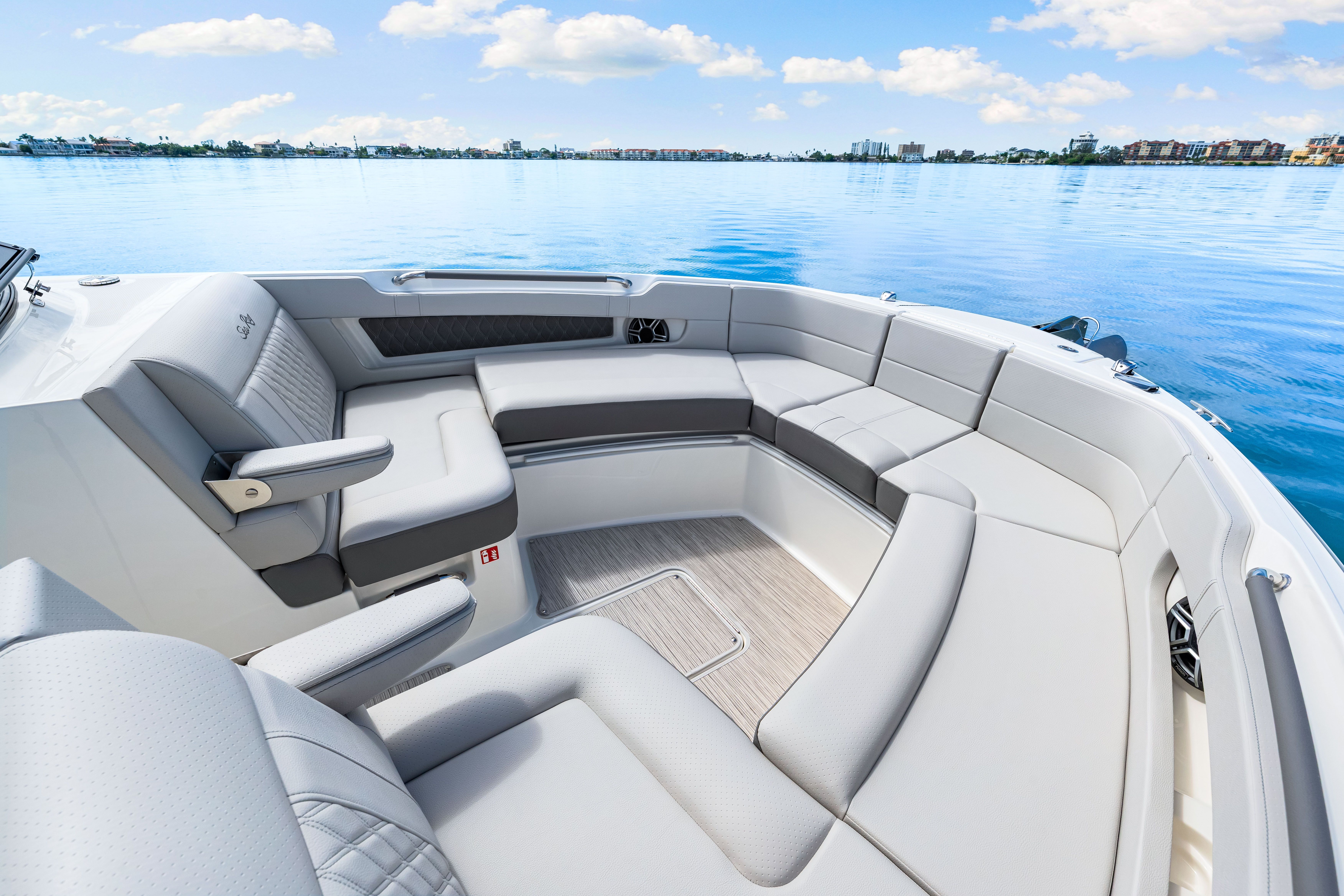 2026 Sea Ray SLX 310 Outboard Image Thumbnail #41