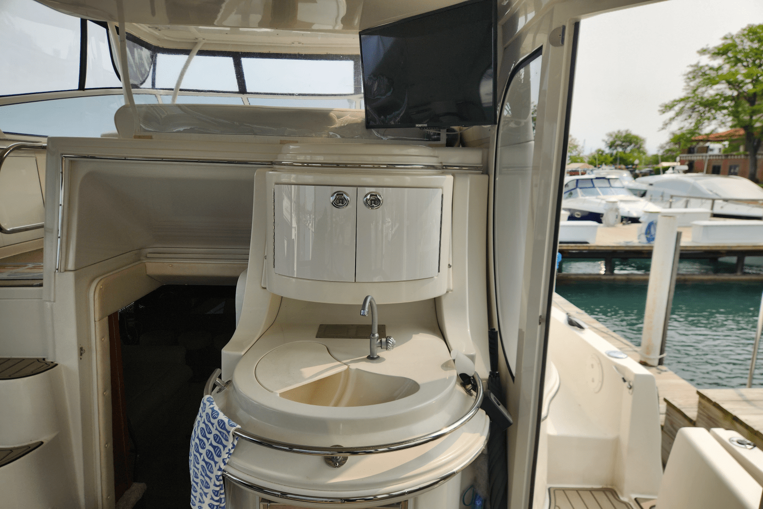 2007 Carver Yachts 466 MY Image Thumbnail #45