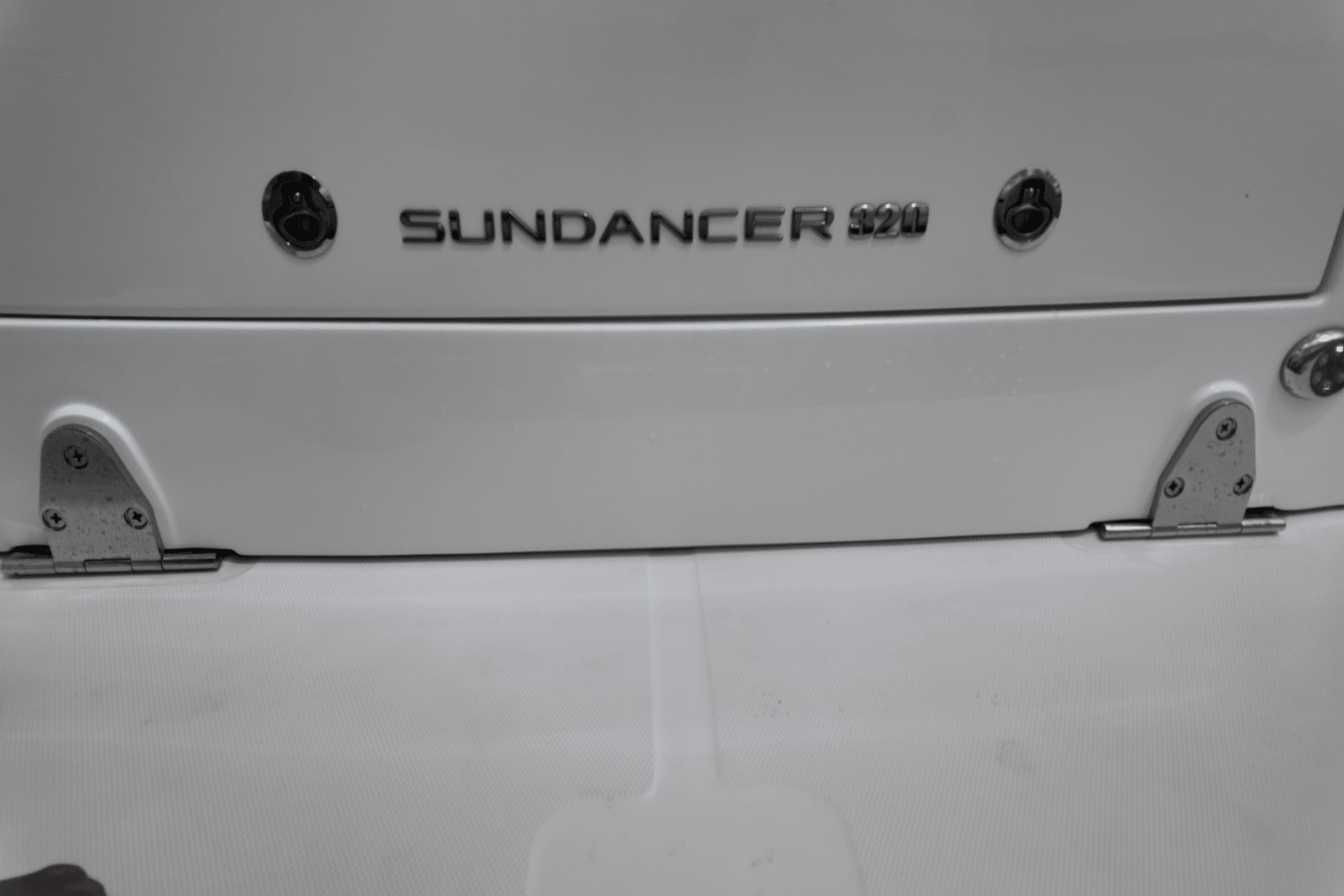 2026 Sea Ray Sundancer 320 Outboard Image Thumbnail #3